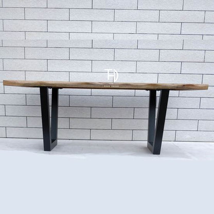 Ran Live Dining Table